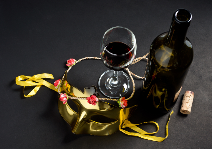 Il Carnevale italiano in bicchiere: i vini dolci regionali